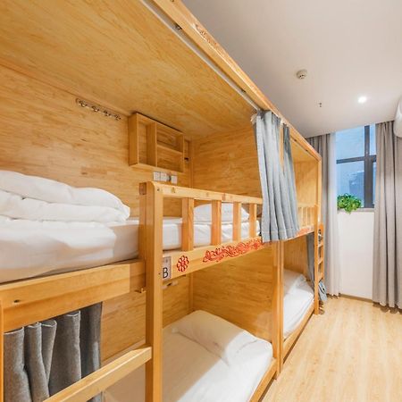 Fangorn Hostel Çongçing Dış mekan fotoğraf