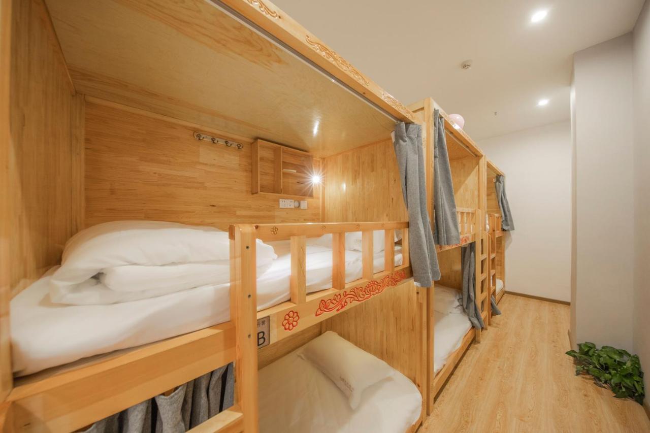 Fangorn Hostel Çongçing Dış mekan fotoğraf